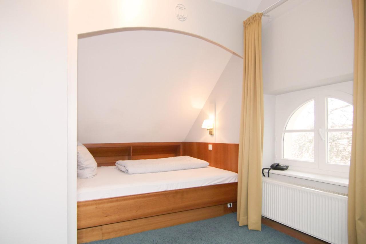 Hotel Annaberg Бад-Дюркхайм Экстерьер фото