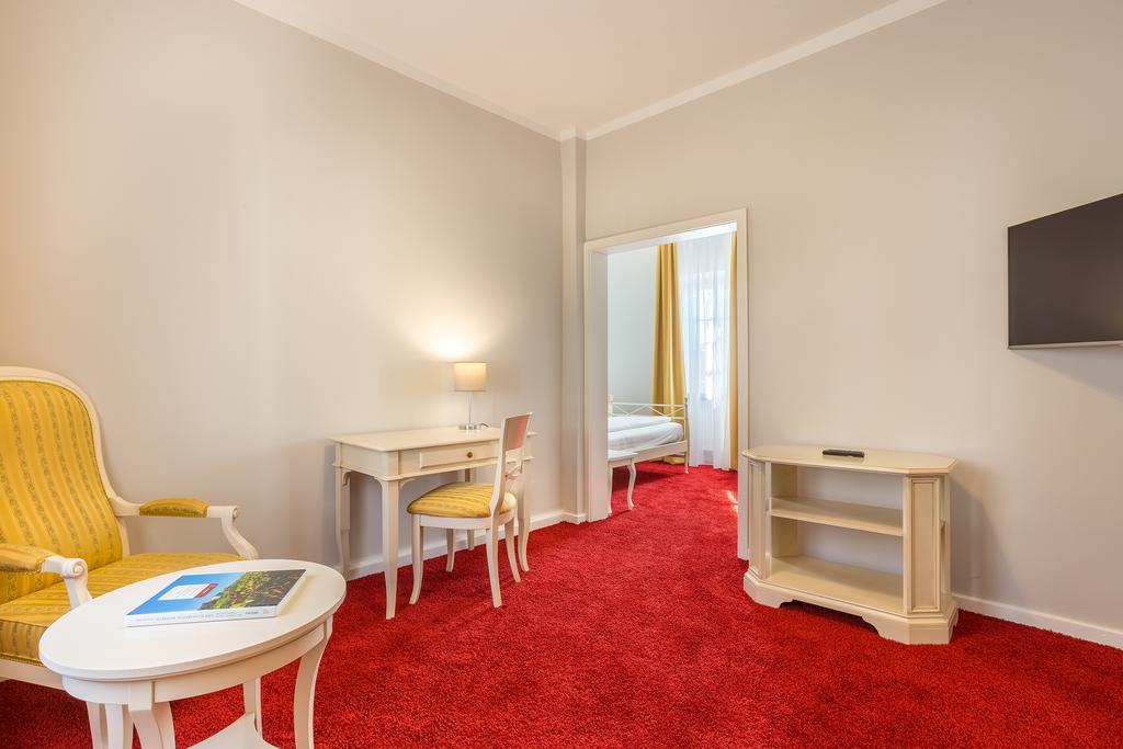Hotel Annaberg Бад-Дюркхайм Экстерьер фото
