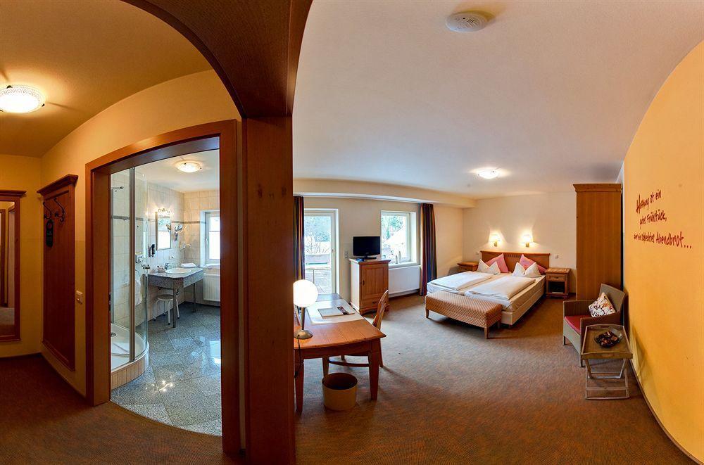 Hotel Annaberg Бад-Дюркхайм Экстерьер фото